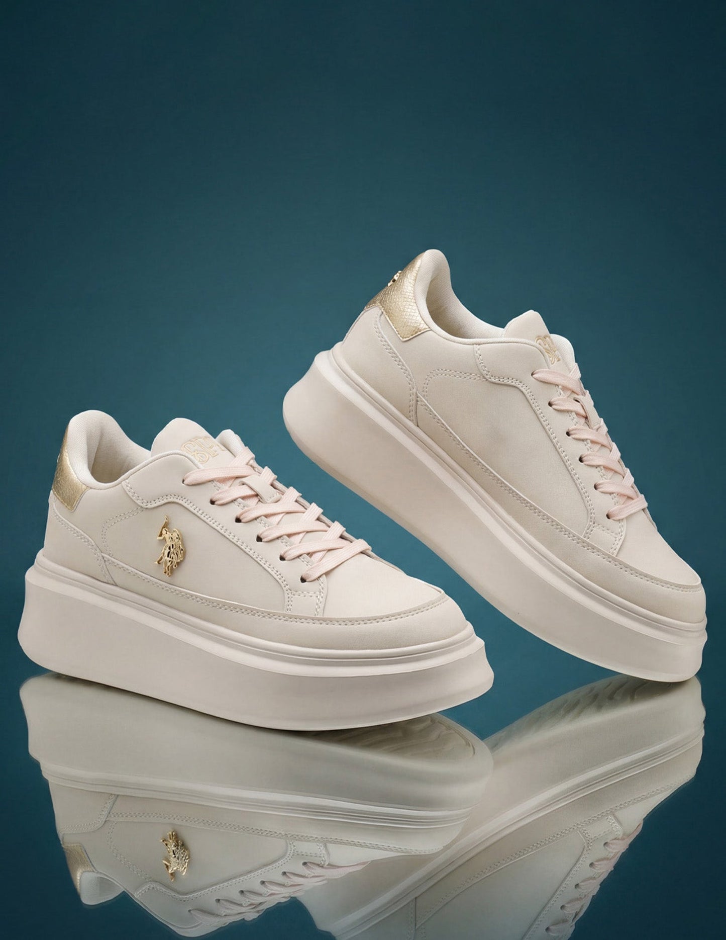 Women Eleanor 3.0 Low Top Sneakers