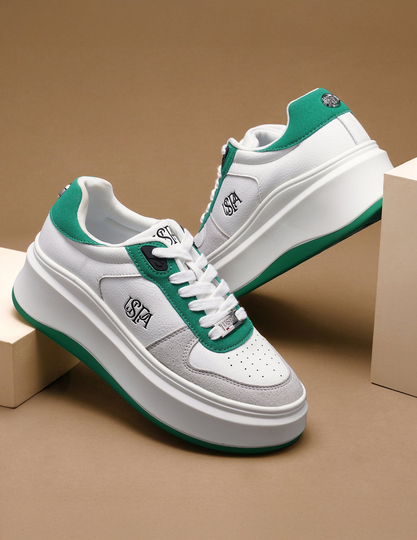 Women Ariella Low Top Sneakers