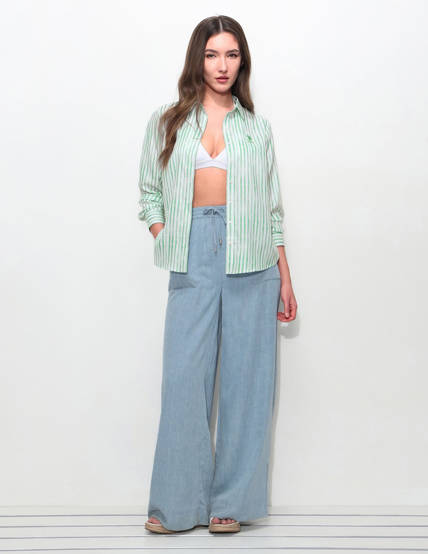 Regular Fit Vertical Striped Shirt