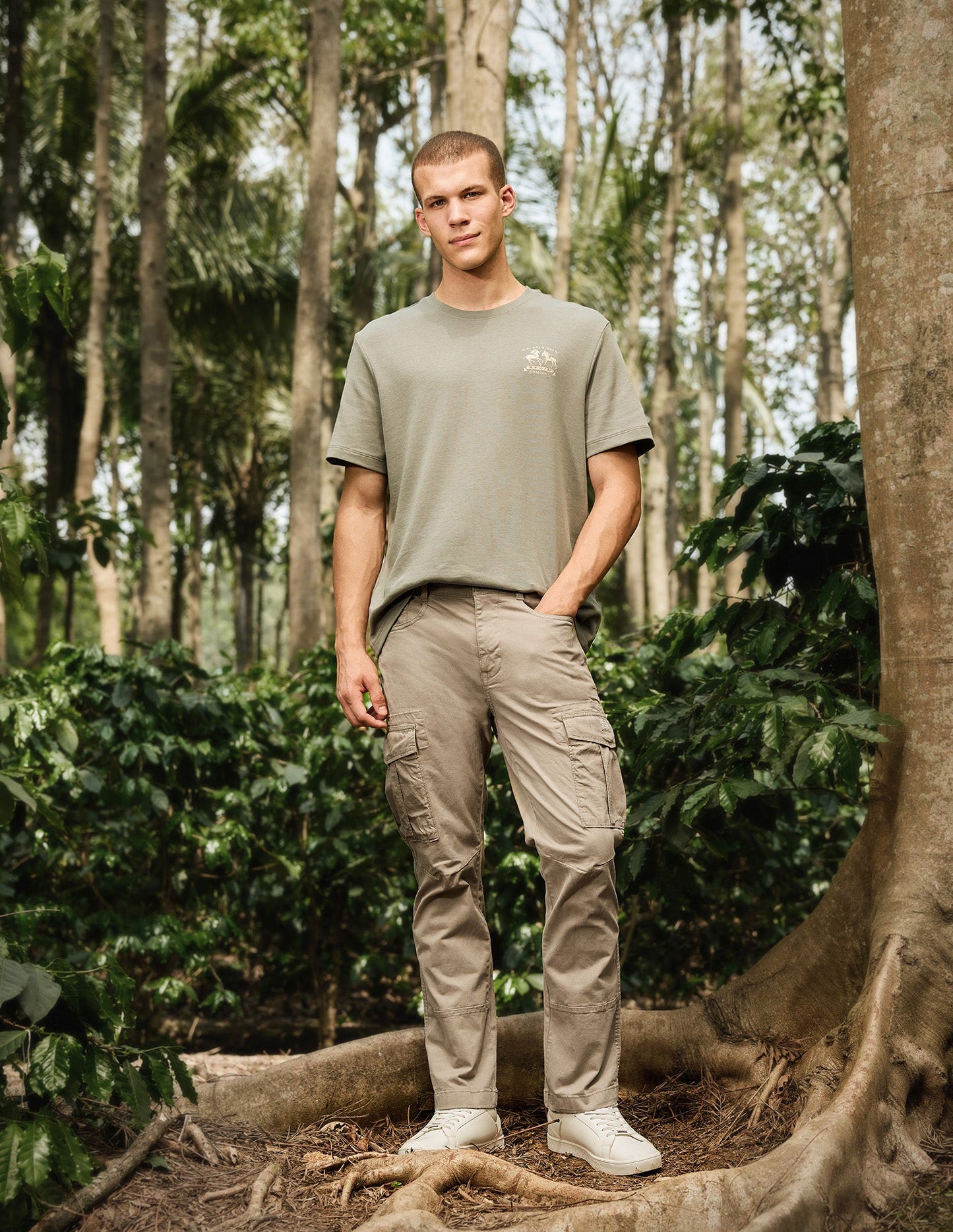 Mid Rise Straight Fit Twill Cargos