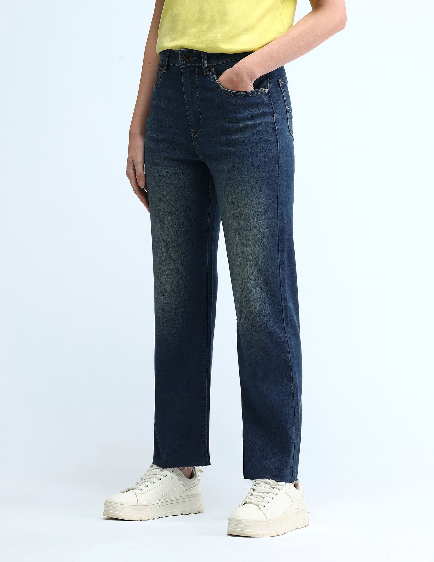 High Rise Straight Fit Jeans