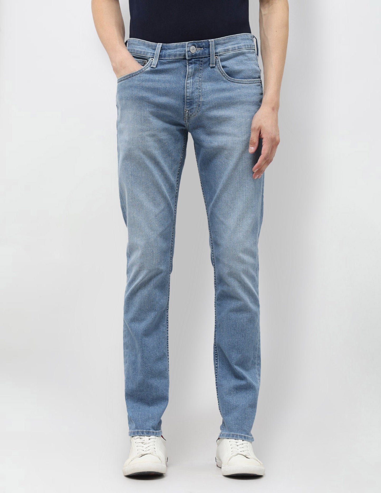 Brandon Slim Tapered Fit Blue Jeans