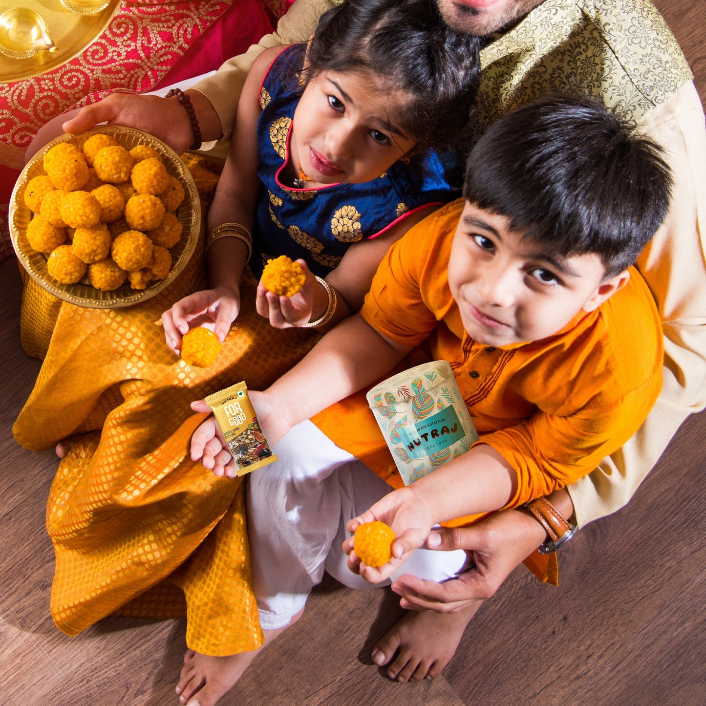 Nutraj Diwali Gift Box 100gm With 2 Candles