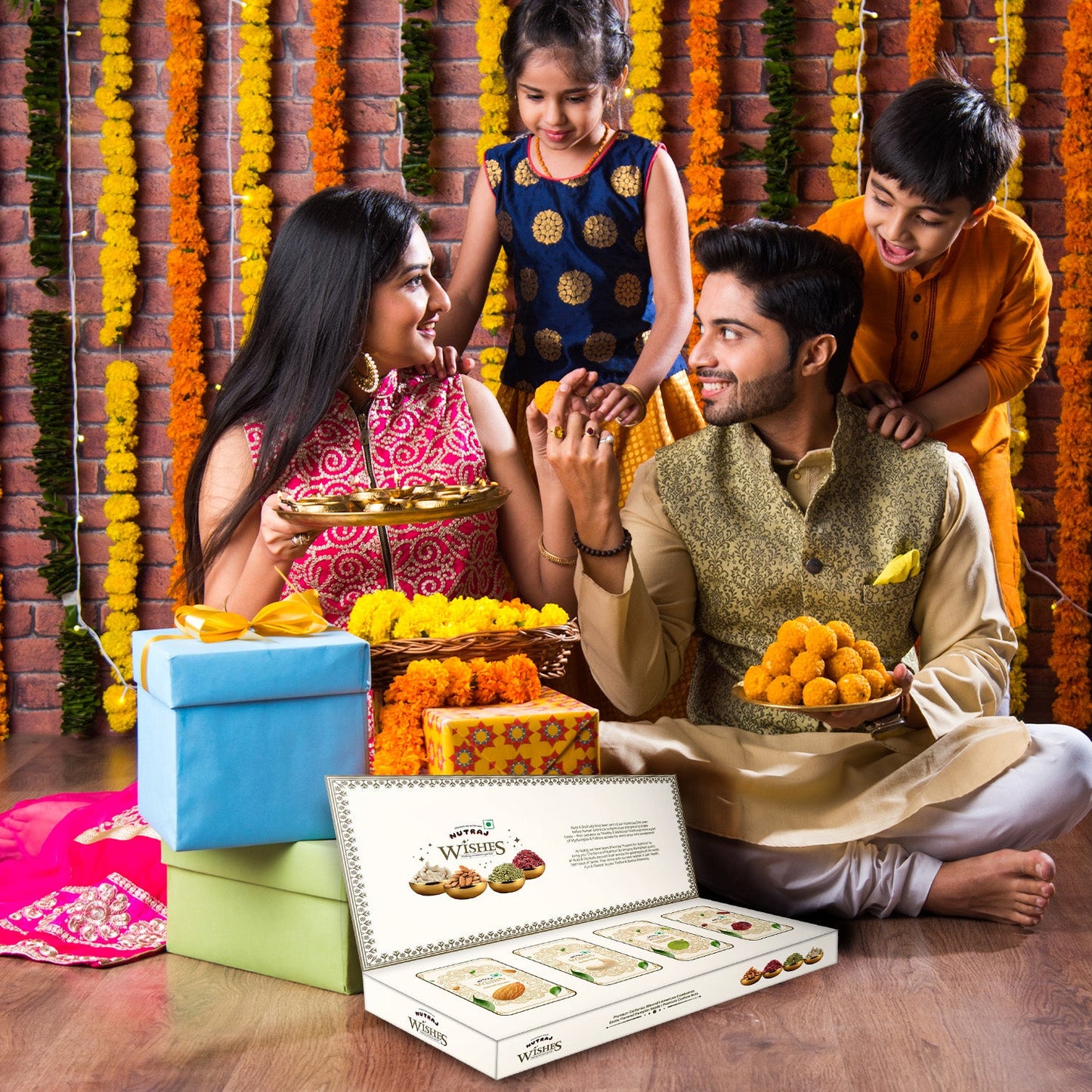 Nutraj Wishes Blooming Gold 400gm Diwali Gift Hamper | GB - 153